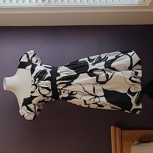 i.n Studio cotton dress, size 8 with bold black & white print